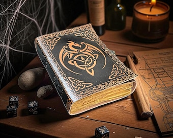 Handgemaakt zwartleren Keltisch drakendagboek, gotisch grimoire