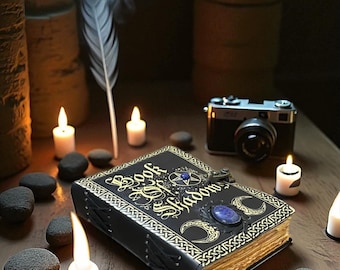 Cuaderno de bocetos de cuero vintage, libro de hechizos de las sombras en blanco hecho a mano, regalo de cuaderno de cuero