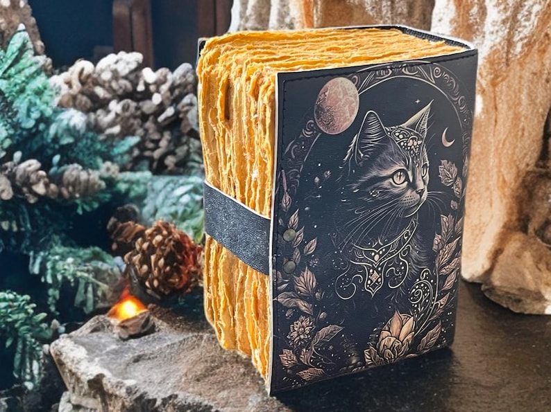 Celtic Cat Leather Grimoire: 400-Page Witchcraft Journal, Spell Book, Sketchbook image 7