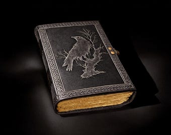 Handgemachtes Rabenbaum Lederbuch | Keltisches Grimoire, Buch der Schatten