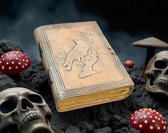Handgefertigtes Raben Lederbuch: Keltisches Grimoire, Gothic Zauberbuch
