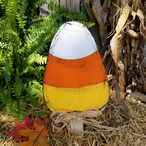 Small Wooden Candy Corn, Candy Corn Garden Stake, Fall Outdoor Decoration, Candy Corn Yard Stake