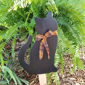 Black Kitty Cat Wooden Yard Stake Halloween Black Cat Cat Silhouette image 2