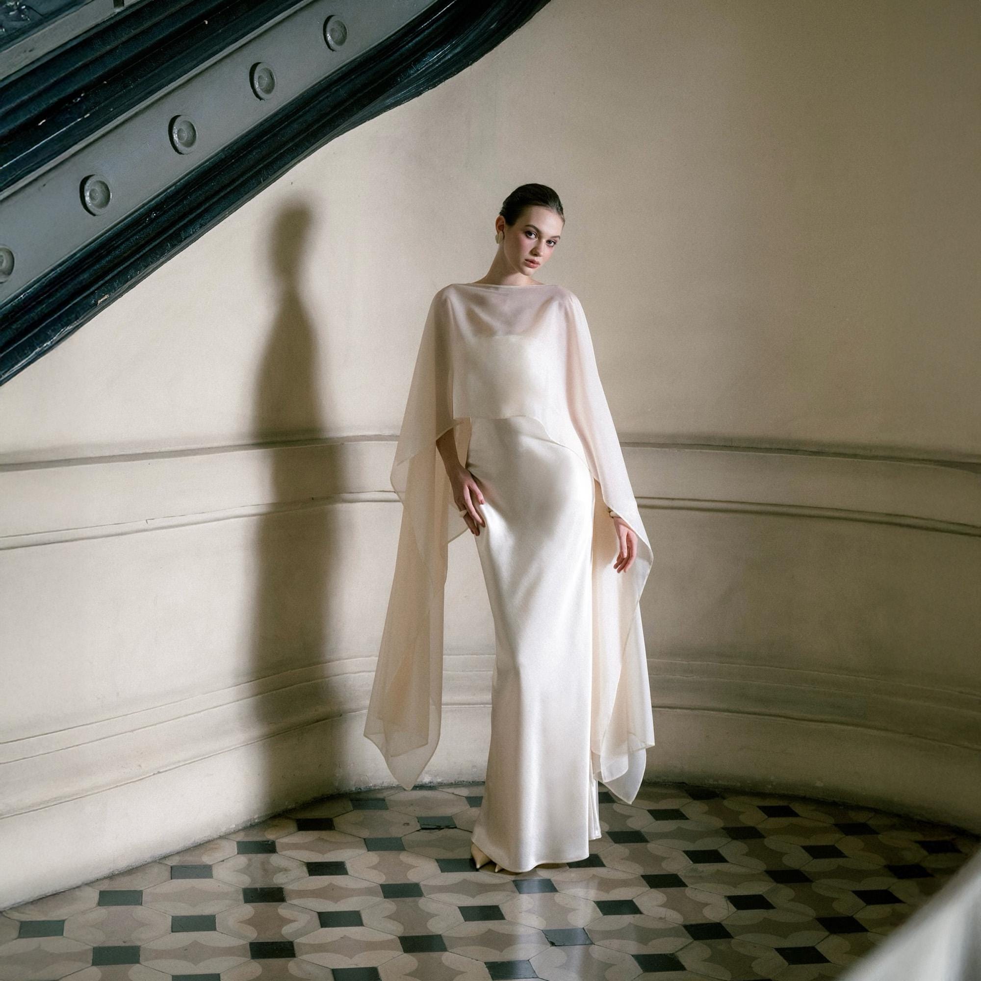 dress with long trail Full Lace Wedding Dresses Mermaid Long Trail Off Shoulder Illusion Back Bridal Gowns