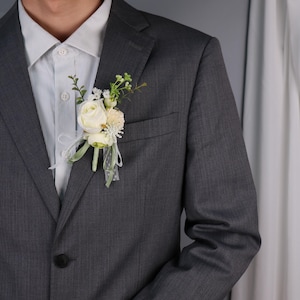 Elegant White & Green Wedding Wrist Corsage: Silk Flower Bracelet
