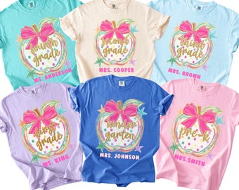 Aangepast terug naar school shirt voor leraar comfortkleuren gepersonaliseerde shirts voor lerarenteam, T-shirt klas, eerste tweede derde vierde leerjaar