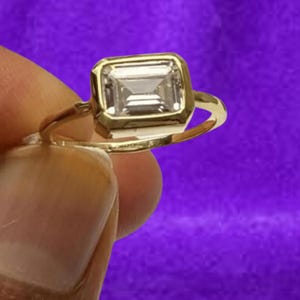 Emerald Cut Moissanite/Diamond Wedding Men&#39;s Ring, Gold Ring, Anniversary Ring, Handmade Ring, 18K Solid Yellow Gold, Personalized Gift