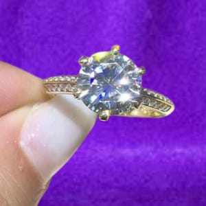 14K Gold Moissanite Wedding Ring: Handmade Anniversary Jewelry