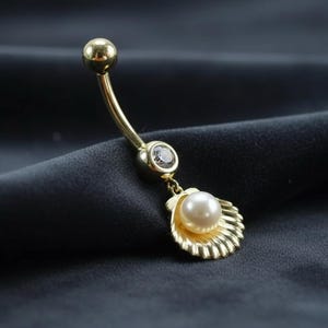 Piercing para ombligo con baño de oro de 14 quilates, perlas y conchas marinas, colgante para el ombligo, joyería corporal de estilo náutico playero, joyería con temática de sirena.