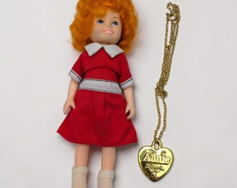Vintage KTC Knickerbocker Little Orphan Annie Doll 1982 Red Dress Poseable 6"