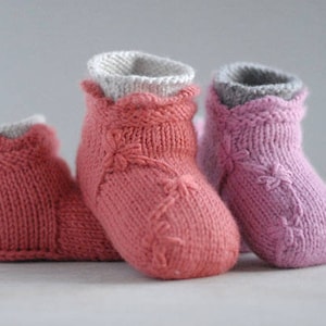 Baby booties knitting Pattern  &#39;Lila Stay-On Bootie&#39; , a knitting pattern for baby girls and handmade baby shower gift