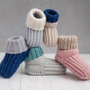 KNITTING PATTERN 'Harry Stay-On Shoe' for DIY baby booties / bootie shoes. Perfect baby shower outfit idea or your own cute knitting idea image 4