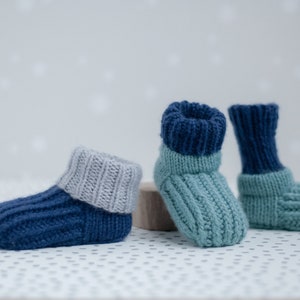 KNITTING PATTERN 'Harry Stay-On Shoe' for DIY baby booties / bootie shoes. Perfect baby shower outfit idea or your own cute knitting idea image 3