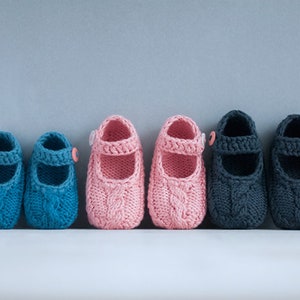Baby booties knitting pattern - a Mary Jane style baby shoe - pdf and photo tutorial image 8