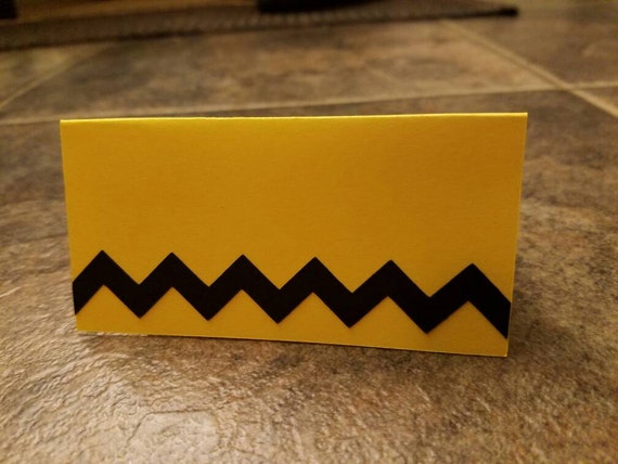 Peanuts Birthday Party Place Cards, Snoopy Food Tent, Charlie