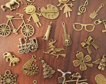 Colgante vintage de bronce para diario de viaje / Colgante plateado para diario de viaje / Accesorios personalizados para diario / Planificador de diario DIY