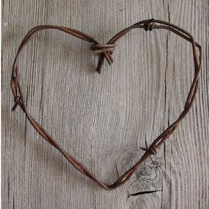 Simple Barbed Wire Heart . rustic wedding decor . barn wedding decor . heart decor . barbed wire art