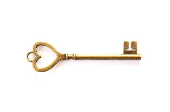 Vintage Heart Key 3