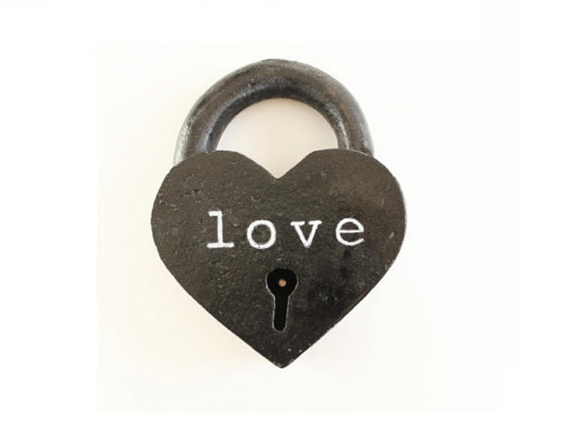 Love Lock engraved wedding lock ceremony , personalized wedding lock , large metal heart , large padlock , white heart image 2