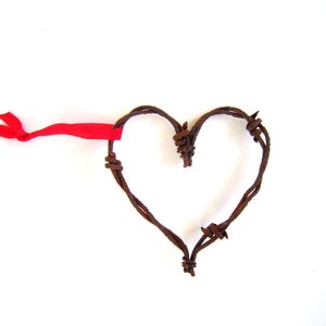 Barbed Wire Hearts , country wedding favors, barbed wire ornaments