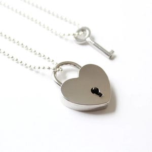 silver tone padlock and key necklace