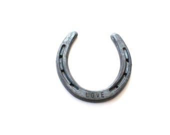 Personalized Horseshoe, lucky horseshoe, rustic wedding gift, iron anniversary gift, 6th anniversary gift, rustic wedding decor horse lover