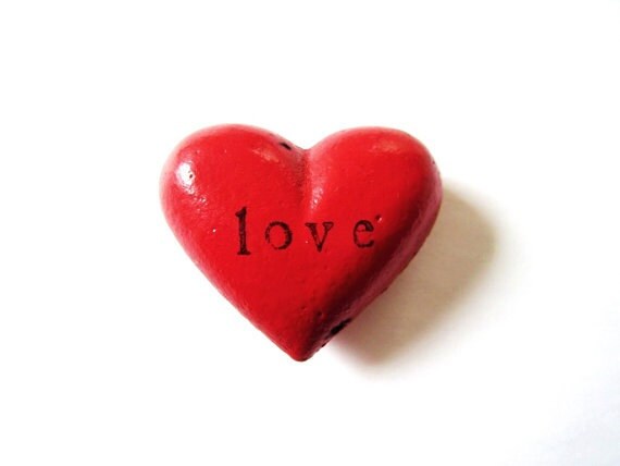 rustic wedding favors Personalized Heart Rock white heart rock paperweight shabby chic wedding decor iron anniversary heart