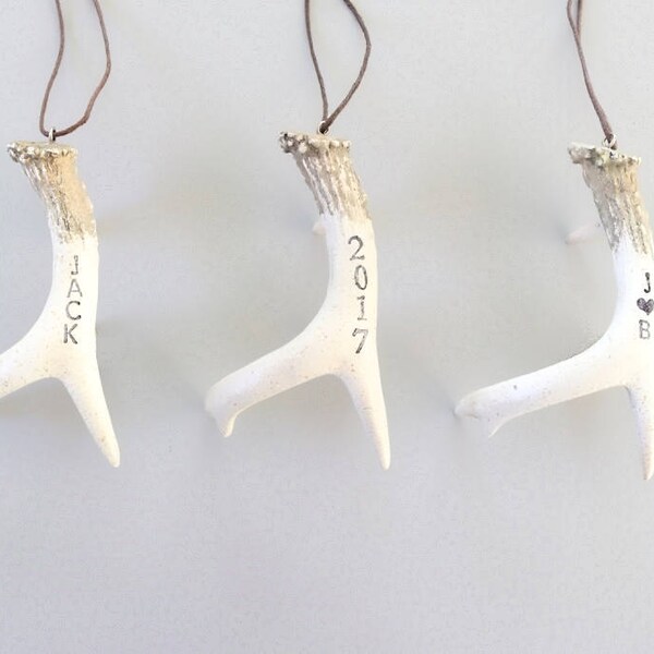 Adorno de asta de ciervo. Astas de ciervo. Adorno de cazador. Adorno de ciervo. Decoración con astas. Adornos navideños con astas. Astas falsas