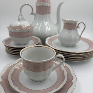 Schirnding Bavaria Vintage Tea Coffee Service 6 Cups 6 Saucers 6 Cake Plates Sugar Bowl Milk Jug Teapot Coffee Pot Tea Service