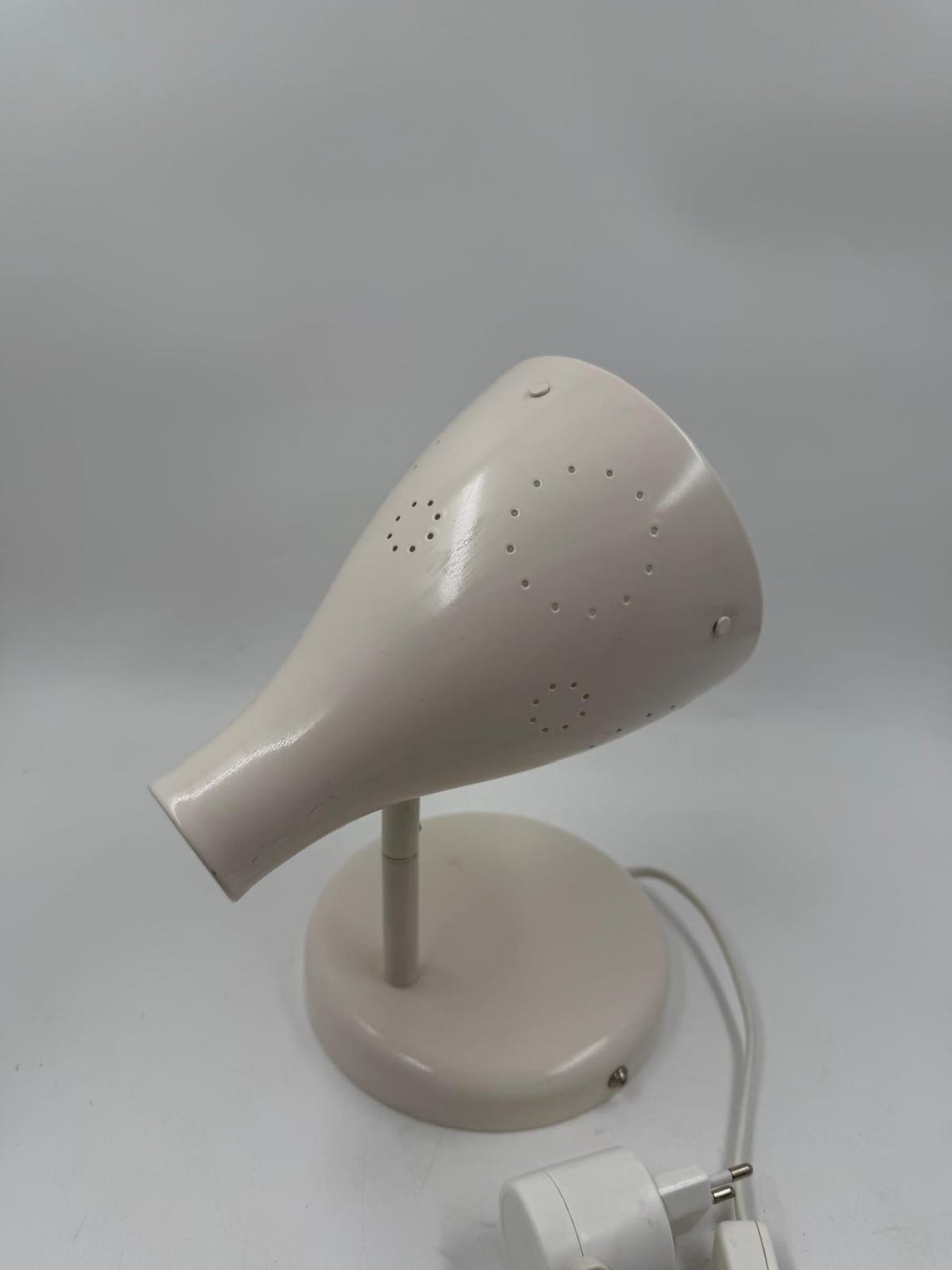 IKEA SNÖIG Table Spot Lamp – White Metal Adjustable Lamp Head Retro Design, foto 3 di 5