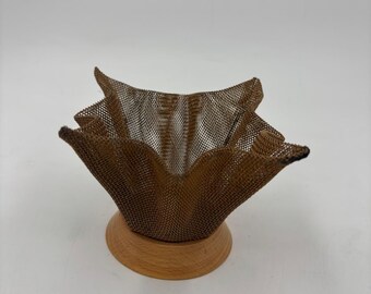 Modern Decorative Tealight Holder – Mesh Fabric Wood Base 8x12cm Home Decor