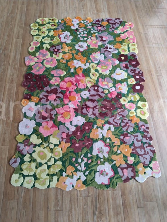 Hand-Tufted Wool Floral Rug | Botanical Garden Carpet