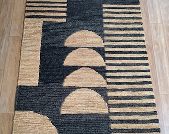 Alfombra de yute Sumak tejida a mano: Alfombra geométrica negra natural