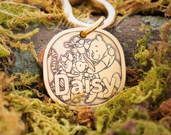 Placa de identificación de Winnie The Pooh • Grabado profundo • Latón vintage • Regalo personalizado para mascotas
