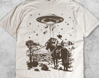 Retro Cowboy Cat UFO T-Shirt, Vintage Alien Abduction Western Graphic Tee, Desert Horse Rider Shirt, Funny Y2K Space Cowboy Unisex Gift