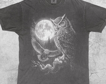 Owl Vintage 90s T-Shirt, Retro Forest Bird Tee, Moon Graphic Shirt, Wildlife Top, Y2k Nature Aesthetic, Outdoor Animal Lover Gift
