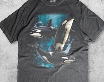 Orca Whale Vintage Graphic T-Shirt, Retro Ocean Lover Tee, Sea Life Shirt, Marine Biology Gift, Animal Aesthetic Top, Y2K Coastal Streetwear