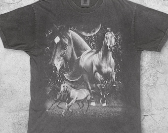 Camiseta vintage con estampado de caballos salvajes, camiseta retro con caballo corriendo, camiseta vaquera del oeste de los 90, top de animales estilo rodeo country Y2K, regalo rústico de la naturaleza