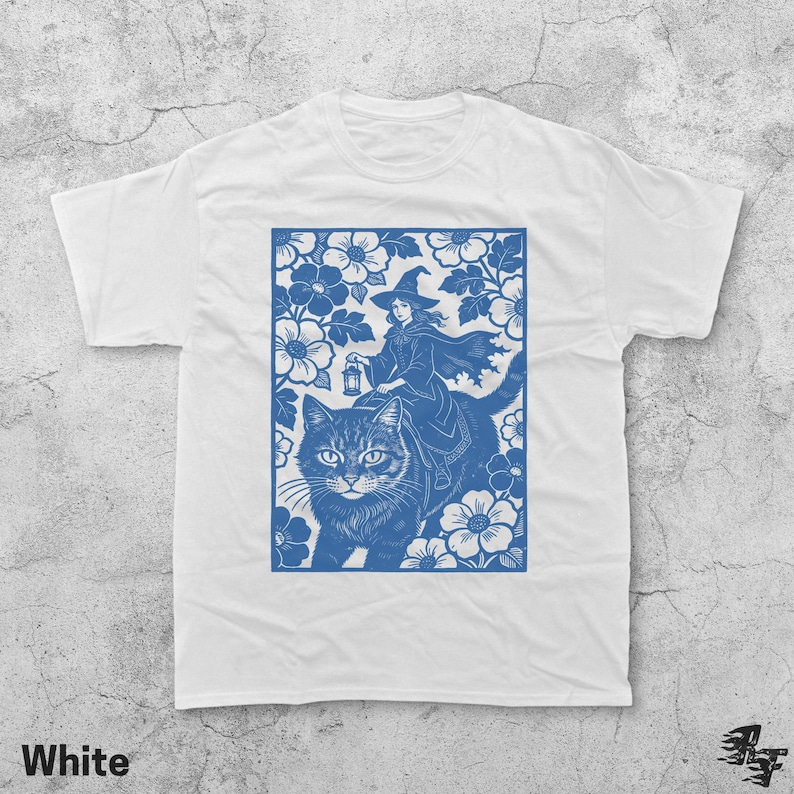 T-shirt heks kat ruiter bloemen, retro fantasie grafisch T-shirt, magische lantaarn artwork shirt, vintage bloemen ontwerp, uniek tovenares cadeau White