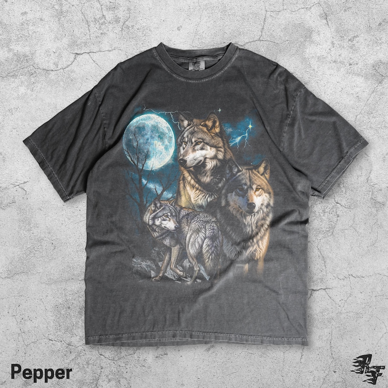 Three Wolves Moon Vintage 90s T-Shirt, Retro Nature Wildlife Graphic Tee, Wolf Lover Shirt, Y2K Aesthetic Animal Top, 90s Wild Spirit Gift