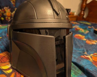 DIY Mandalorian Honor Helmet