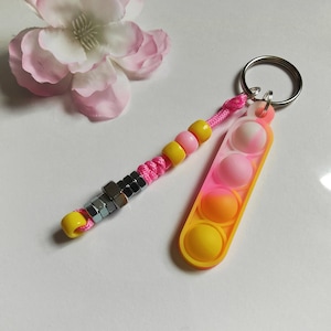 Paracord fidget keyring,sensory keychain,fidget wristlet lanyard,anxiety help,stimming fidget,worry fidget,stress relief toy,mini fidget toy