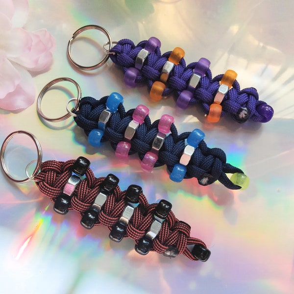 Paracord zappeln, Sensorische Schlüsselanhänger, Paracord Schlüsselring, Sensorisches Spielzeug, ADHS Hilfe, Autismus Stimming Spielzeug,