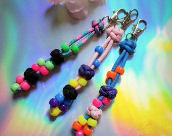 Paracord fidget toy,children bag tag,anxiety relief fidget, autism stimming,skin picking aid,sensory fidget,fidgeting toy,paracord keychain