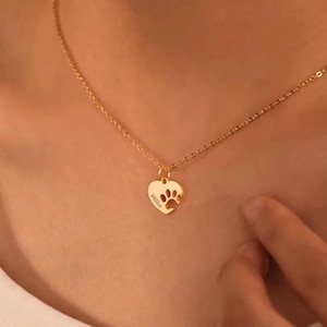 Paw Name Pet Heart Necklace, Engraved Name Necklace, Customised Pet Jewelry, Pet Memorial Gift, Dog Name Necklace, Mothers Day Gift