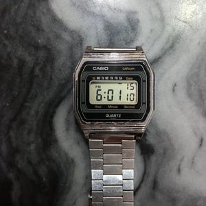 Vintage Casio B817 Digital Watch, Module 155 Japan LCD Quartz Watch
