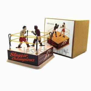 Boxing Ring Tin Wind Up Toy, Clockwork Boxer Fight Ring Collectible Decor