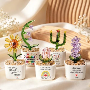 Danke, dass Sie mir geholfen haben zu wachsen, Glasblumentopf mit individuellem Namen, Geschenk für Lehrer, Geschenk zum Jahresende