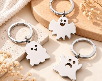 Personalized Ghost Keychain, Custom Initial Ghost Keyring, Cute Halloween Bag Charm, Spooky Cute Keychain Gift for Her