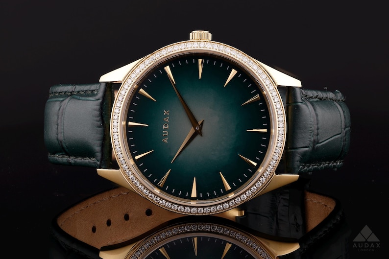 Stainless Steel Watch Green Dial Diamond Watch Wedding Gift Moissanite Diamond Watch Men GiftWatch Round dial Watch Green Leather belt watch solitaire Diamond Watch Moissanite Watch Gold yellow dial watch Vintage Moissanite Gift watch bridal Gift watch